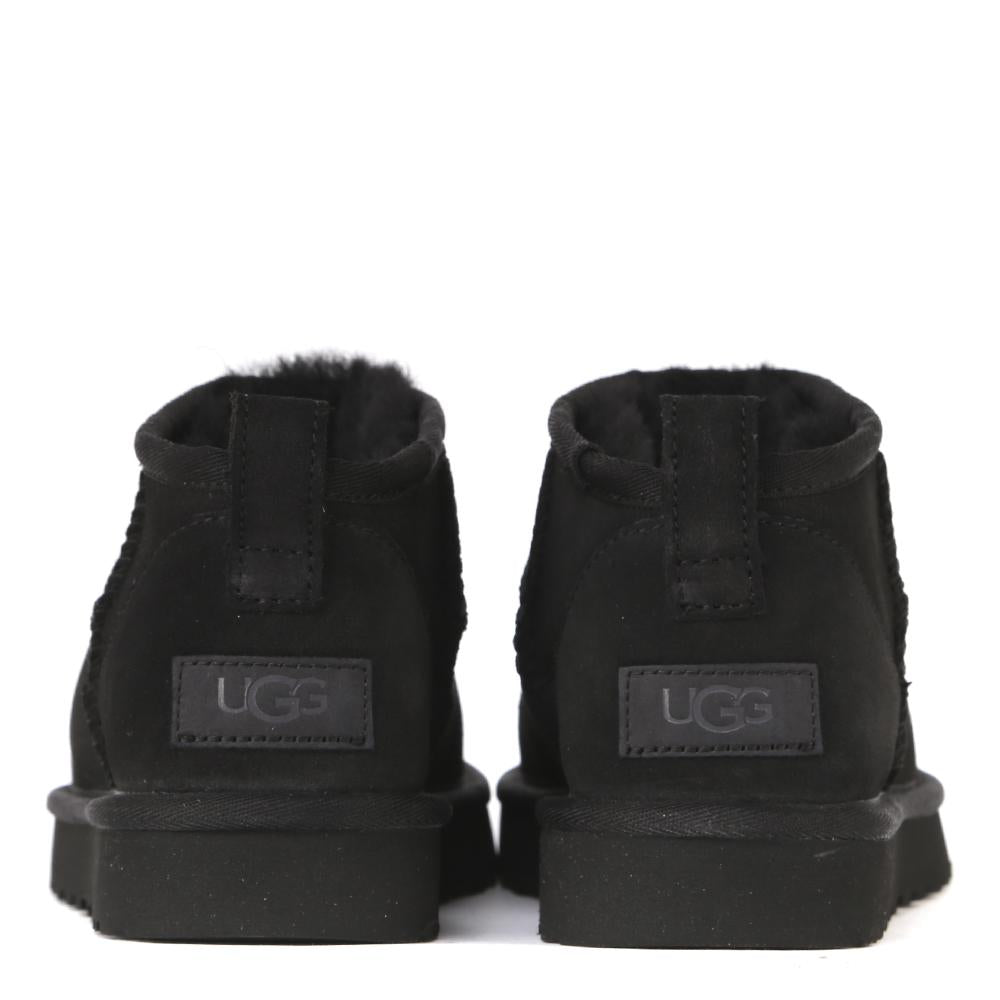 Stivaletti classic ultra mini in suede 1116109 BLK UGG