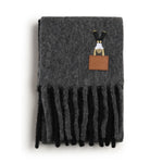 Sciarpa in misto lana e alpaca <BR/> FSF4SS1W03 1156 LOEWE