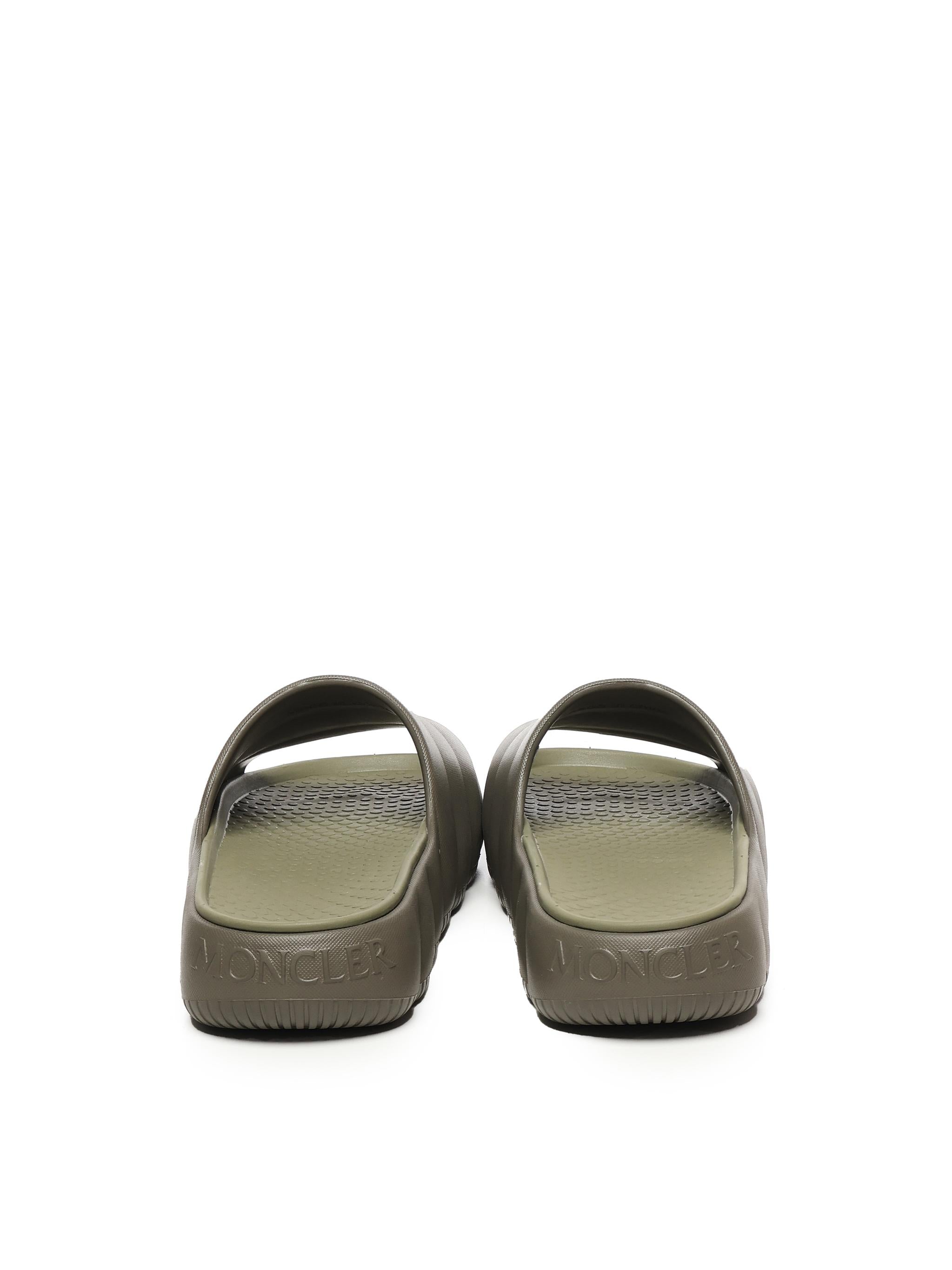Slide Lilo trapuntate<BR/> K109A4C00040 M2559241 MONCLER