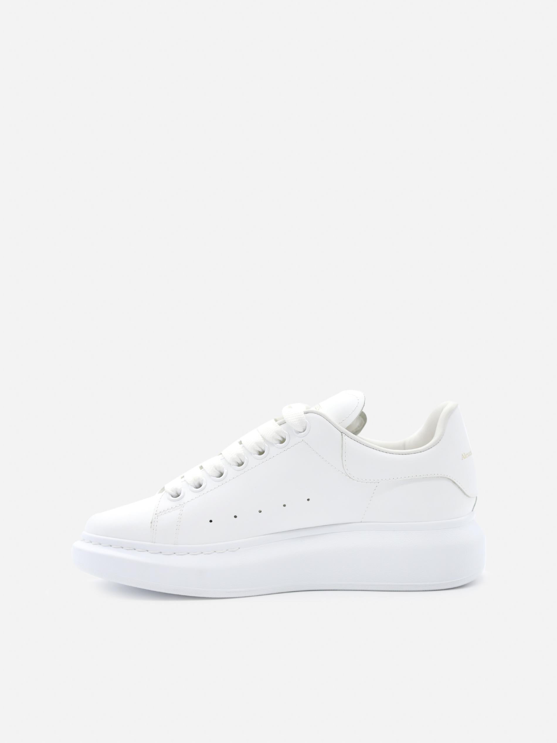 Sneakers oversize realizzate in pelle pe 2021 553770 WHGP09000 ALEXANDER McQUEEN