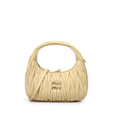 Borsa hobo Wander in nappa matelassé 5BC125 AN88F0K57 MIU MIU