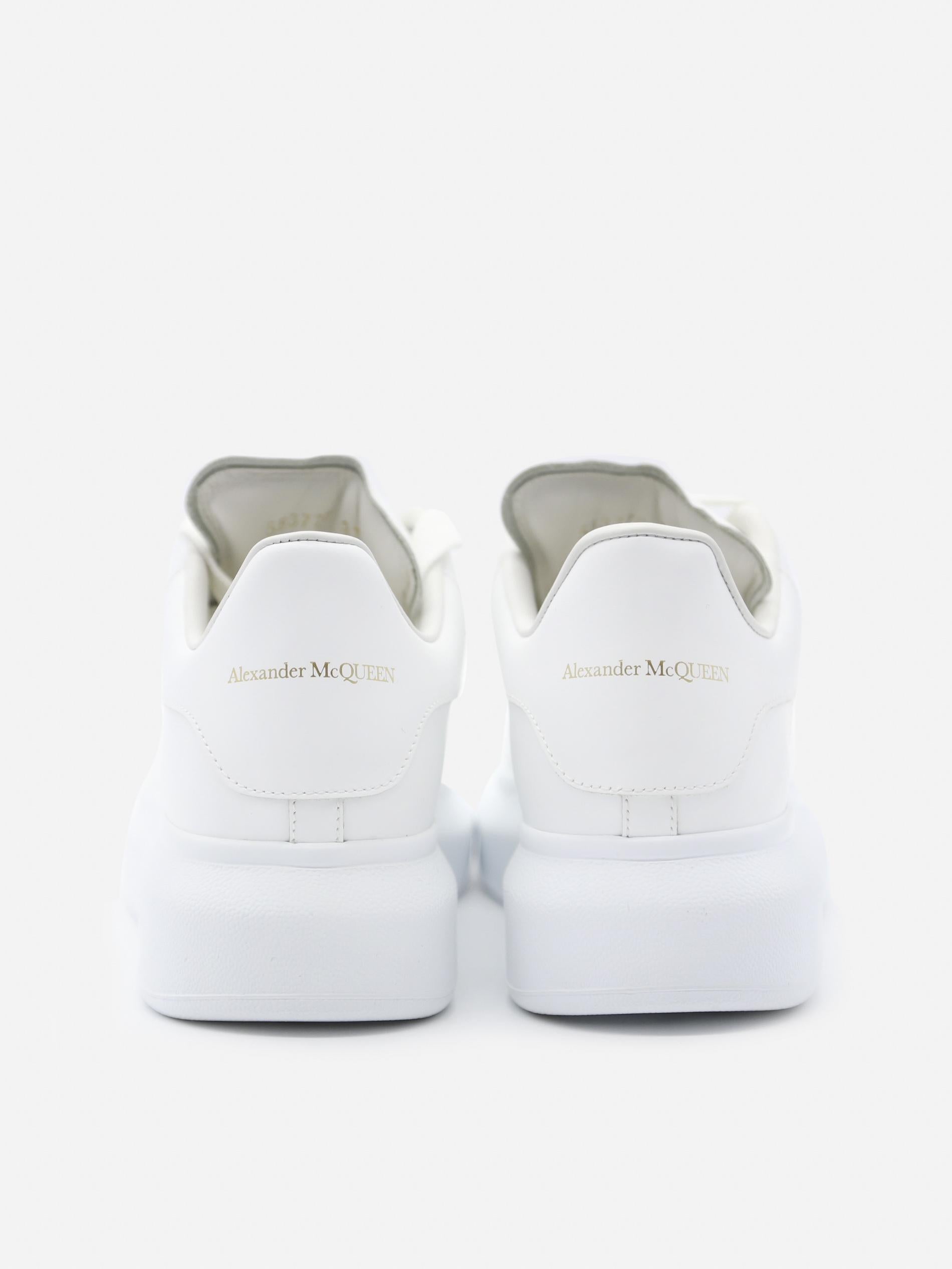 Sneakers oversize realizzate in pelle pe 2021 553770 WHGP09000 ALEXANDER McQUEEN