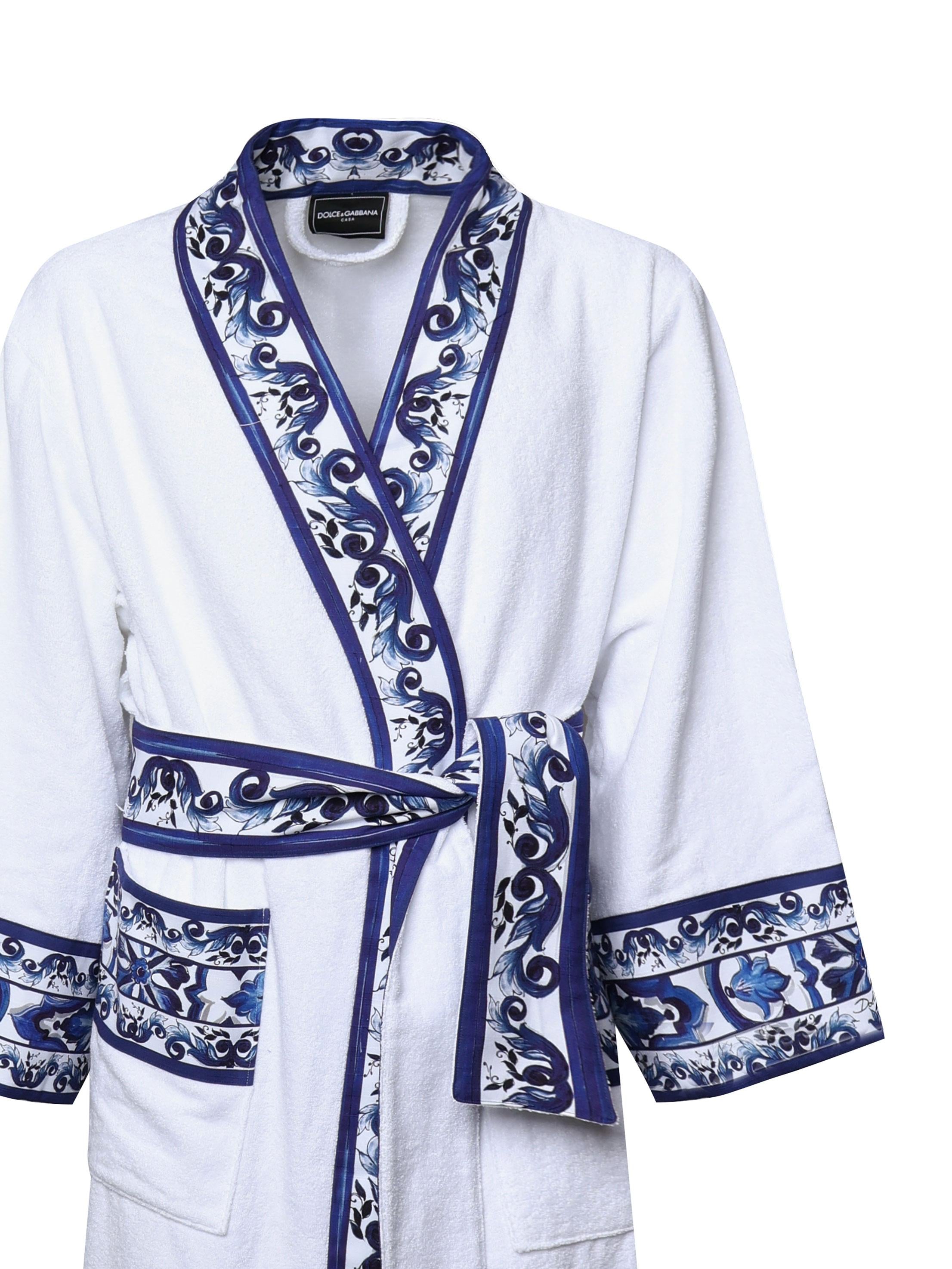 Accappatoio in cotone Maiolica TCF010 TCAGNUB024 DOLCE & GABBANA HOME