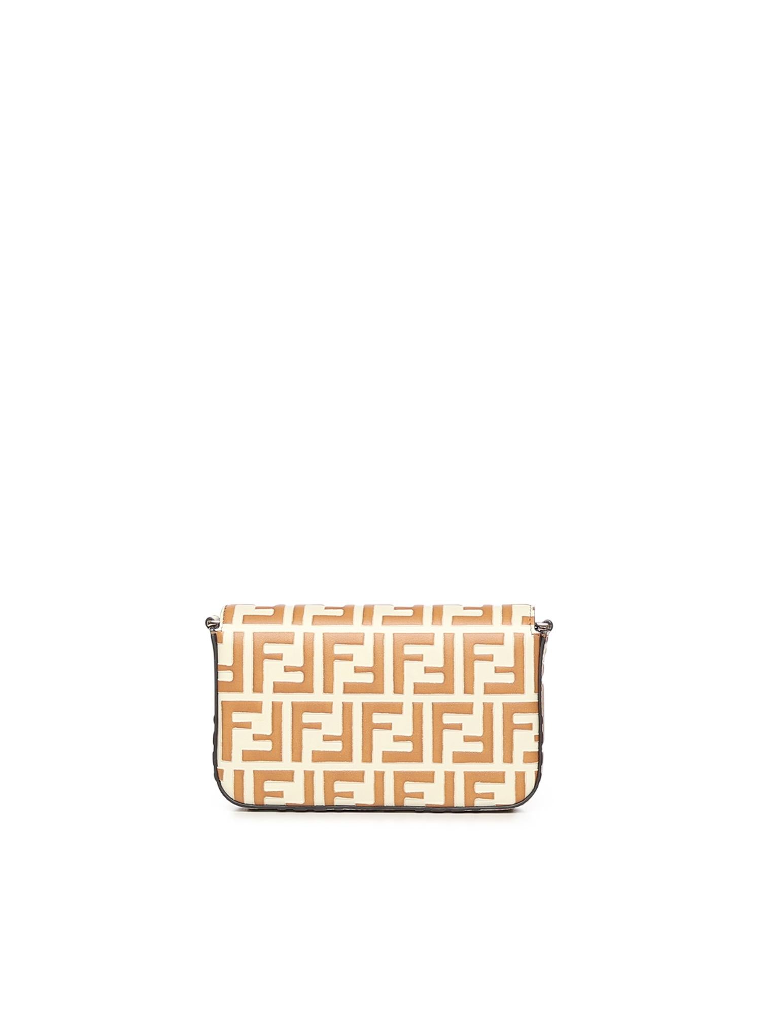 Portafoglio FF Diamonds con catena 8M0509 ADYMF1U3H FENDI