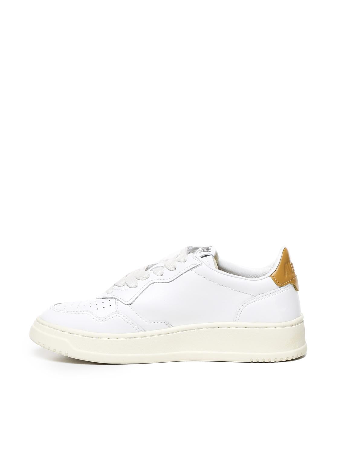 Sneakers Medalist in cowskin AULW LL70 AUTRY