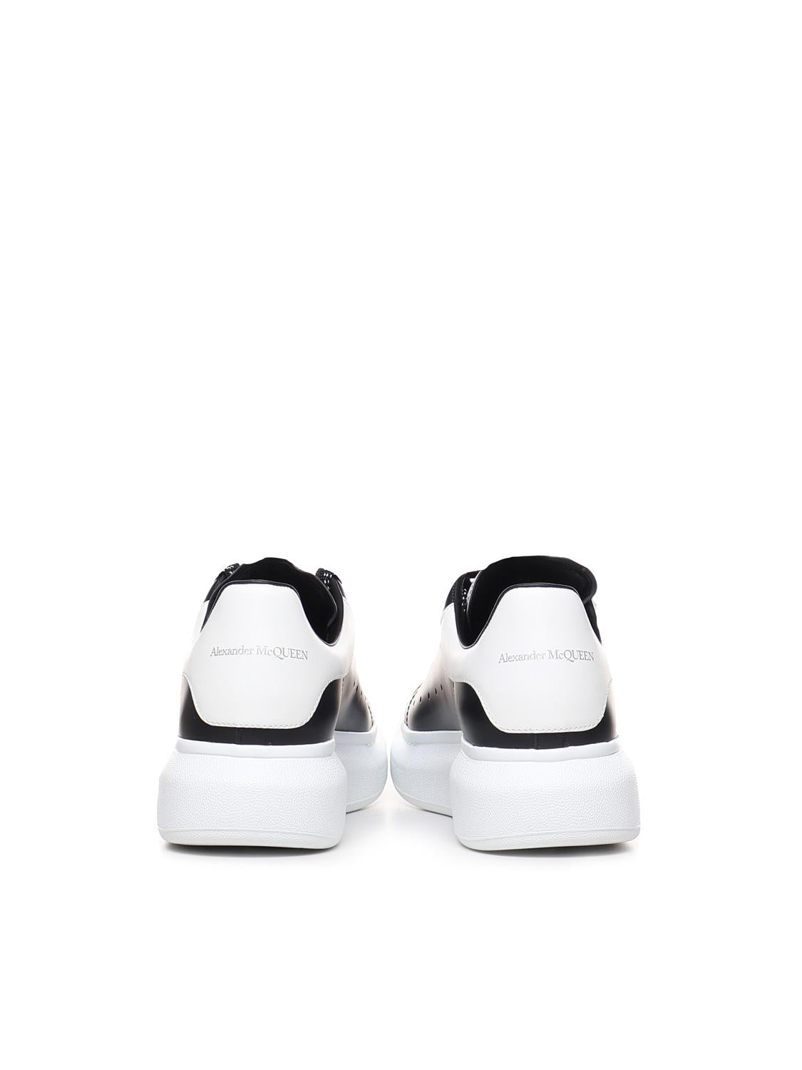 Sneakers oversize in pelle 553680 WHGP51070 ALEXANDER McQUEEN