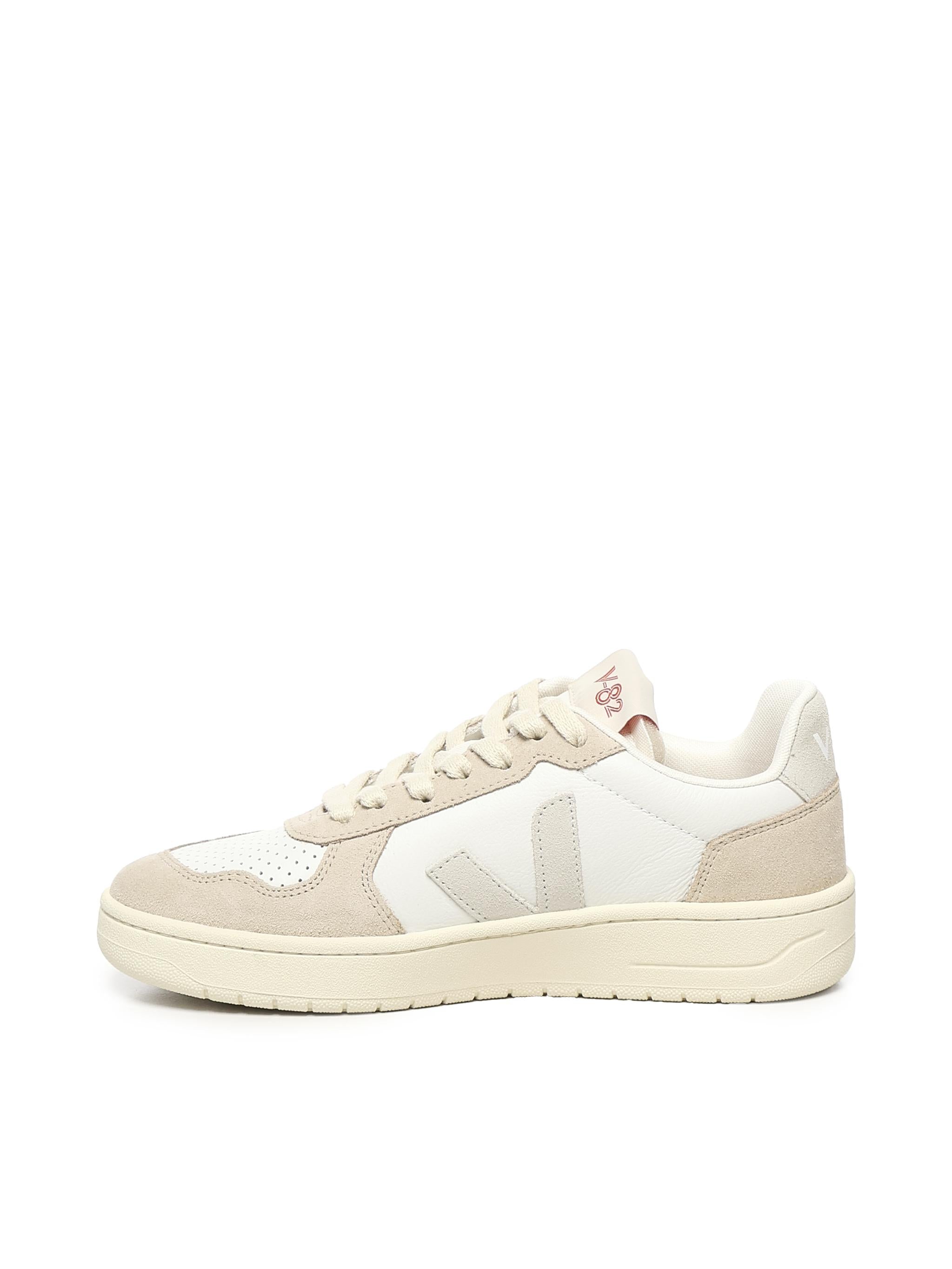 Sneakers V-82 VE3320756 VEJA