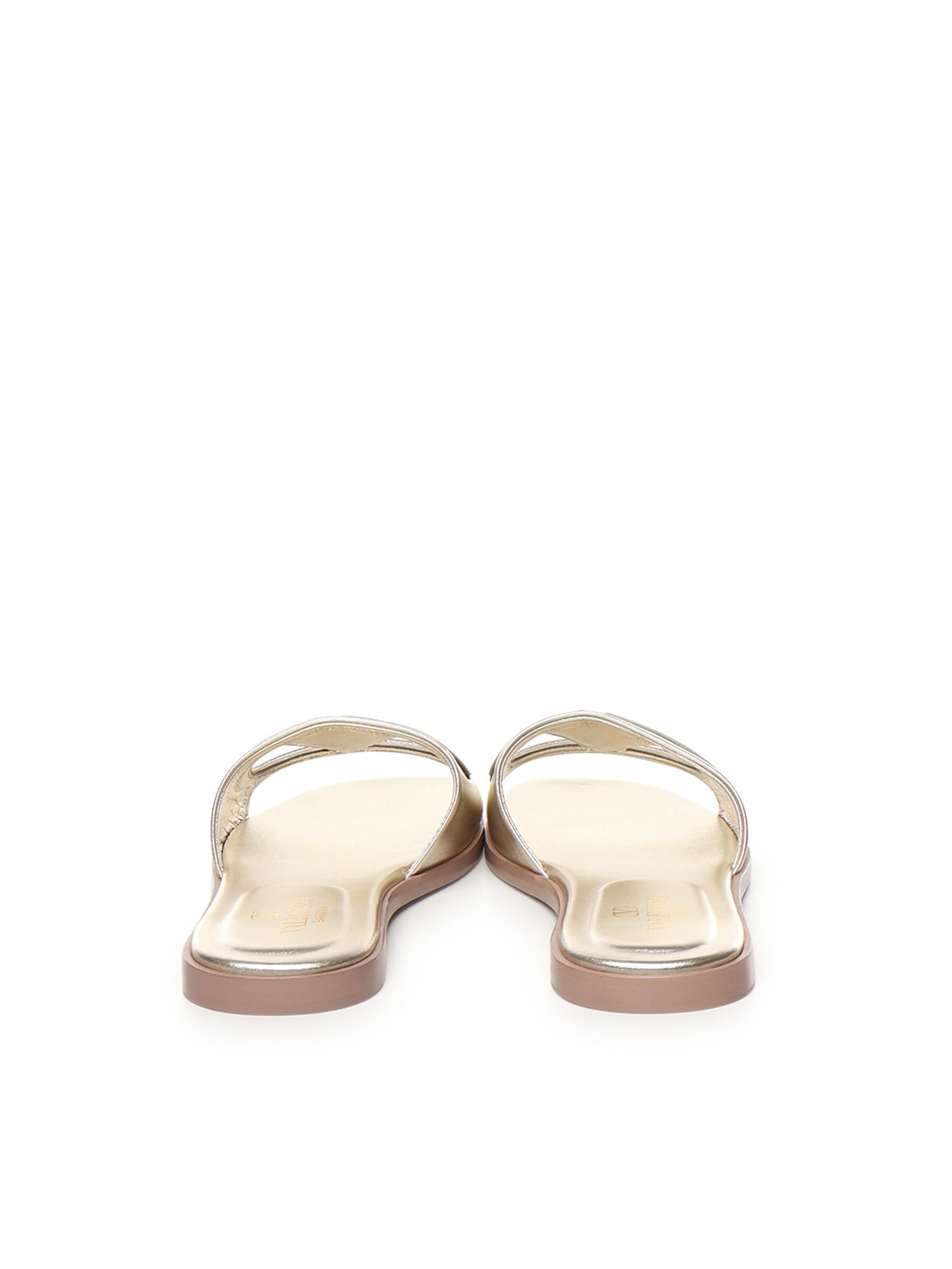 Sandalo Slide VLogo cut-out in pelle laminata 5W2S0IB0 YUW7G0 VALENTINO GARAVANI