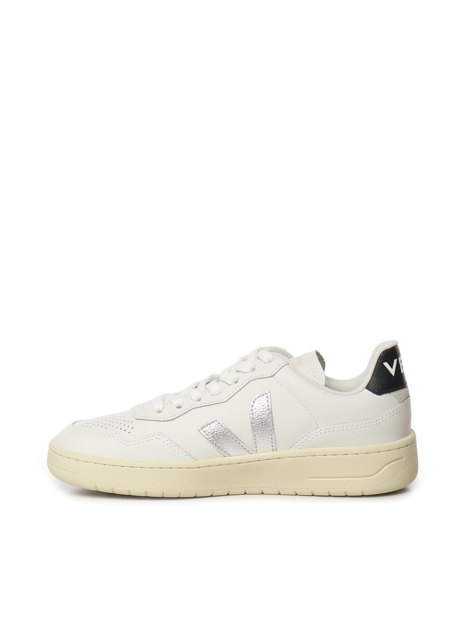 Sneakers V-90<BR/> VD2020910 VEJA