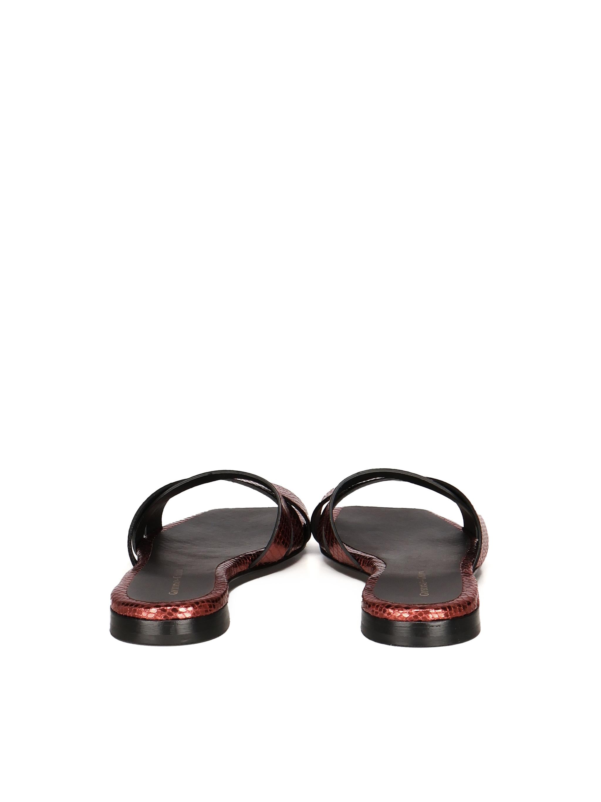 Sandali piatti Miryam<BR/> MIRYAM RETTILE BORDEAUX GIULIANO GALIANO