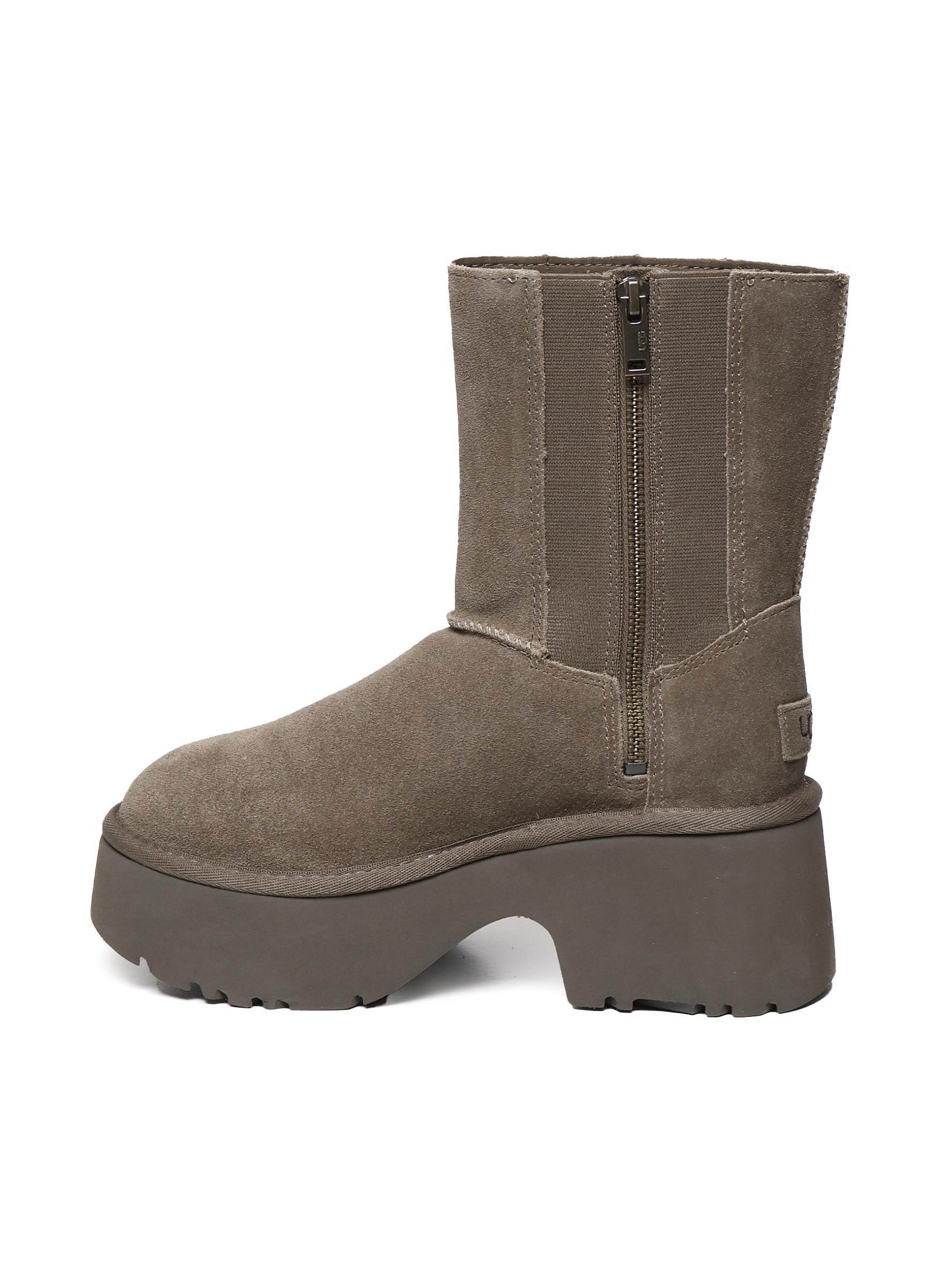 Twin seam new heights boots in suede 1158313 HCK UGG