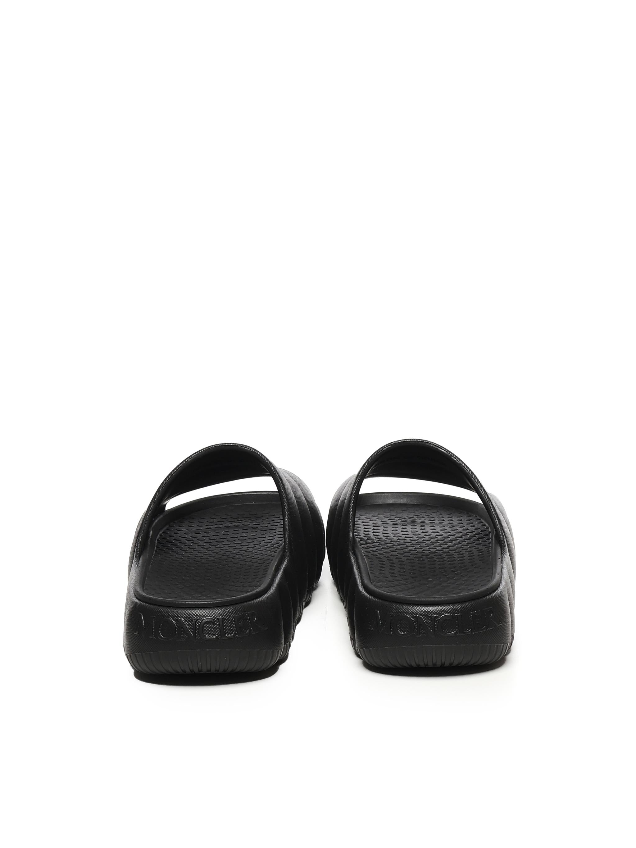 Slide Lilo trapuntate in EVA K109B4C00050 M2559999 MONCLER