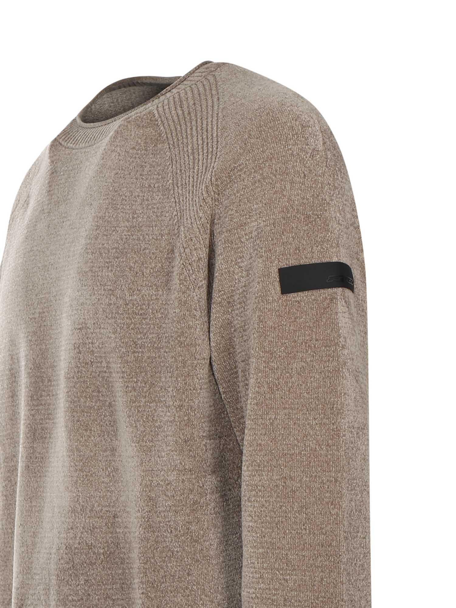 Maglione a girocollo con logo W25132 87 RRD