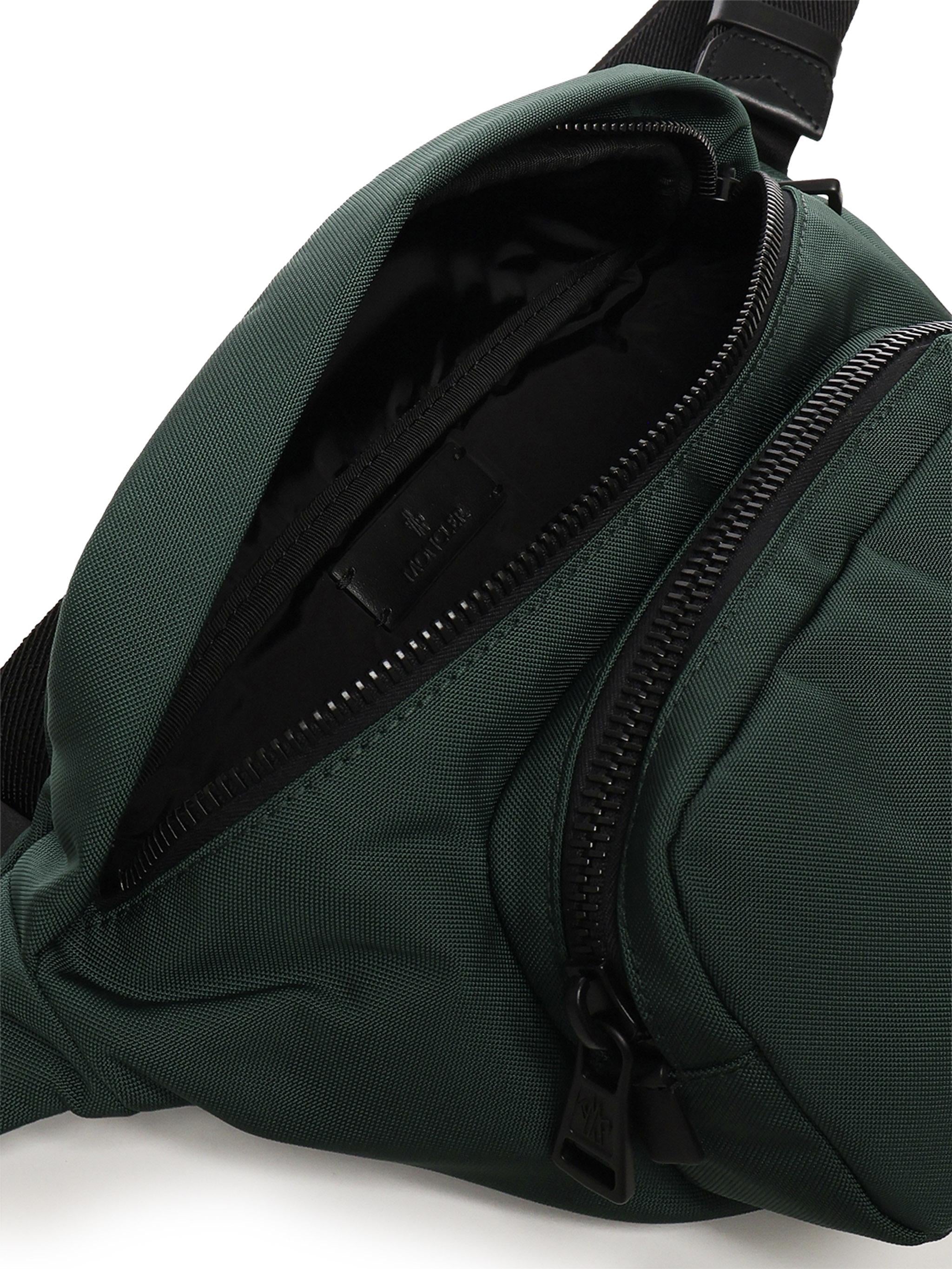 Marsupio con applicazione logo K109A5M00005 M6256872 MONCLER