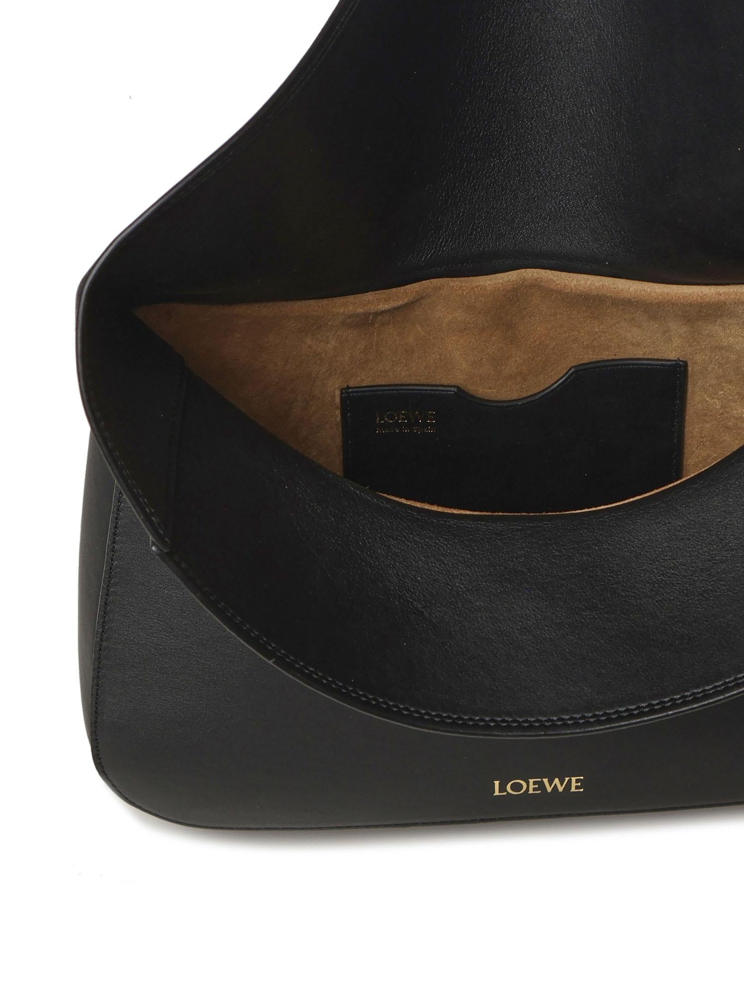 Borsa Ola media in pelle di vitello AP22P22X07 1100 LOEWE
