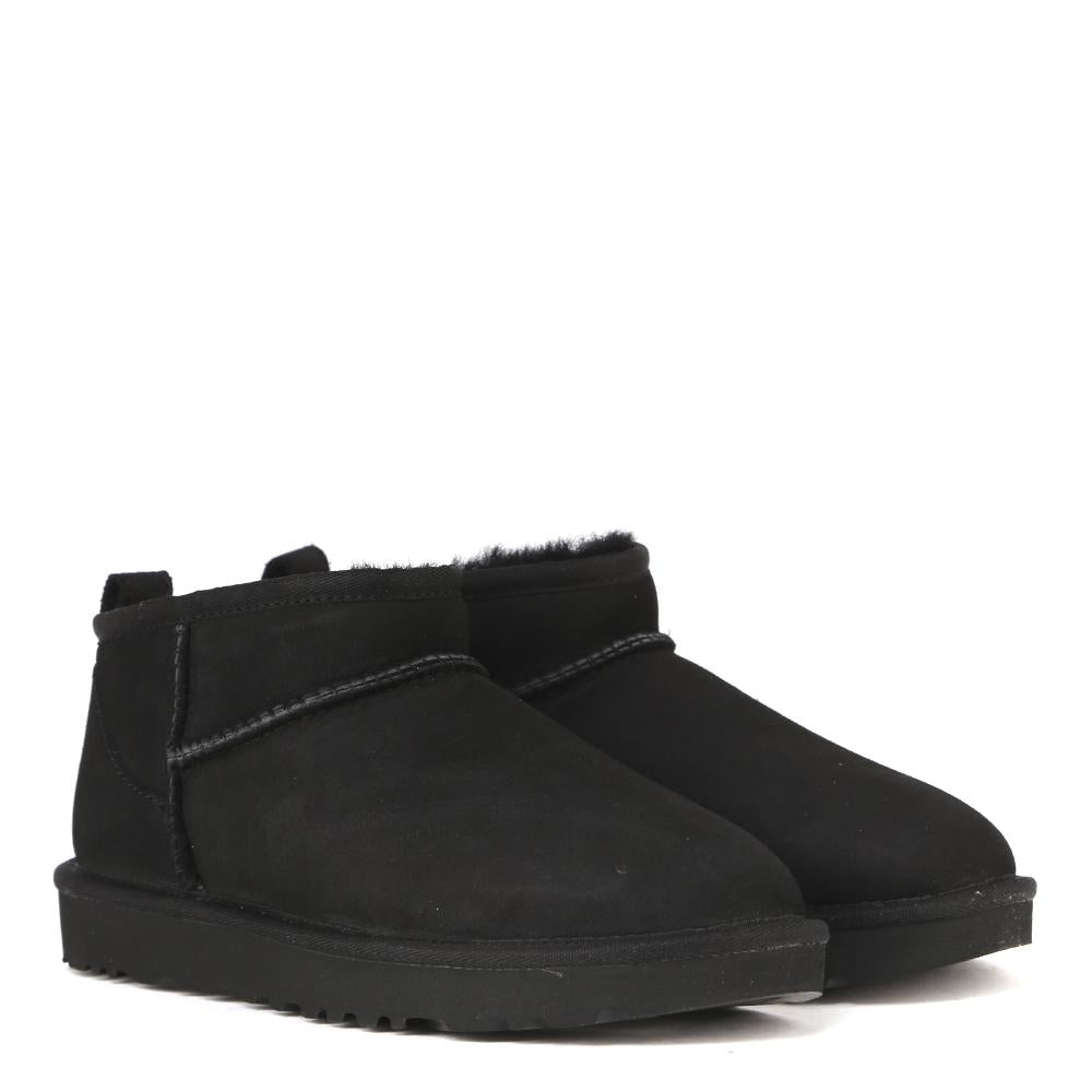 Stivaletti classic ultra mini in suede 1116109 BLK UGG
