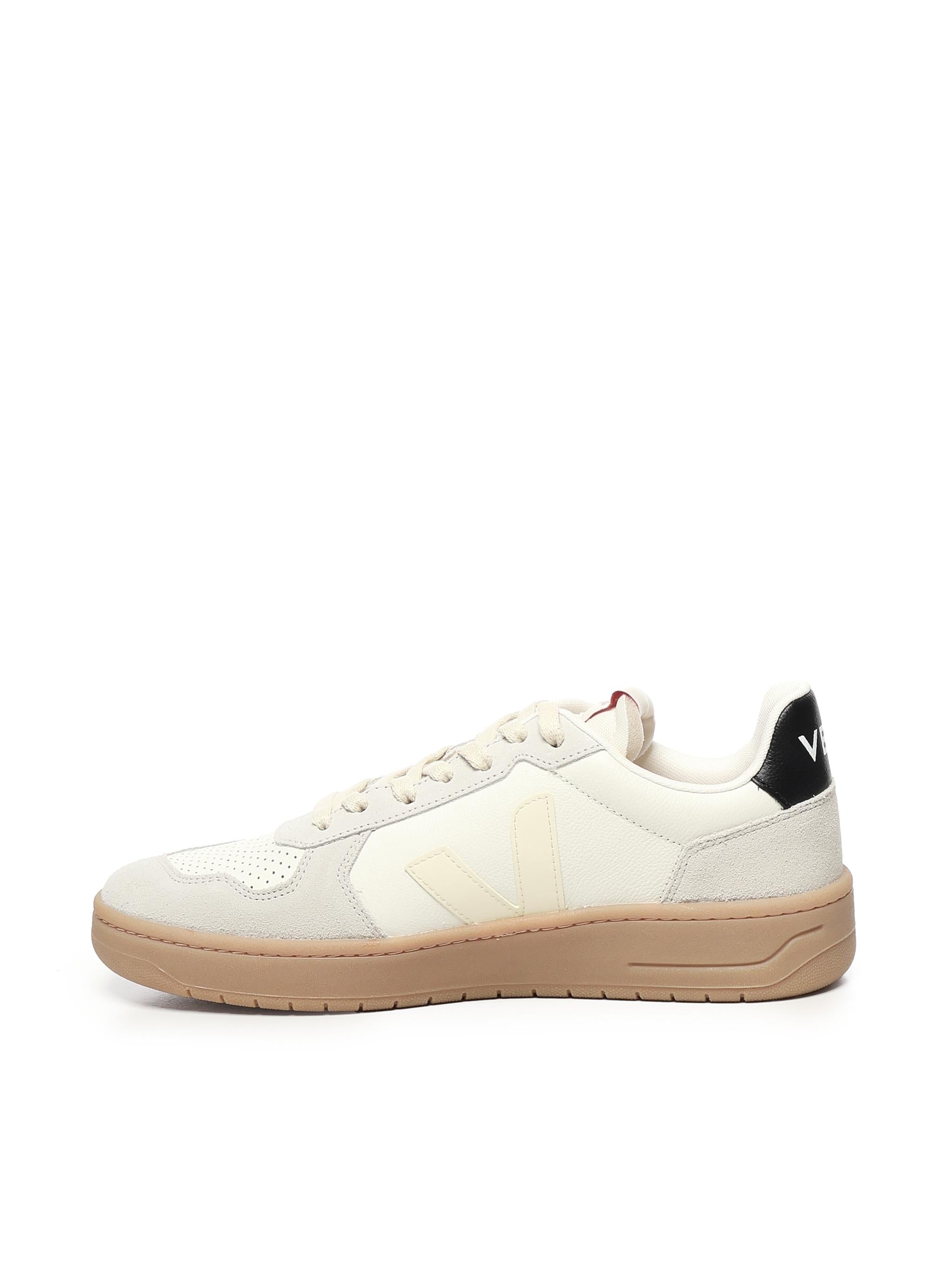 Sneakers V-82 VE3320759 VEJA