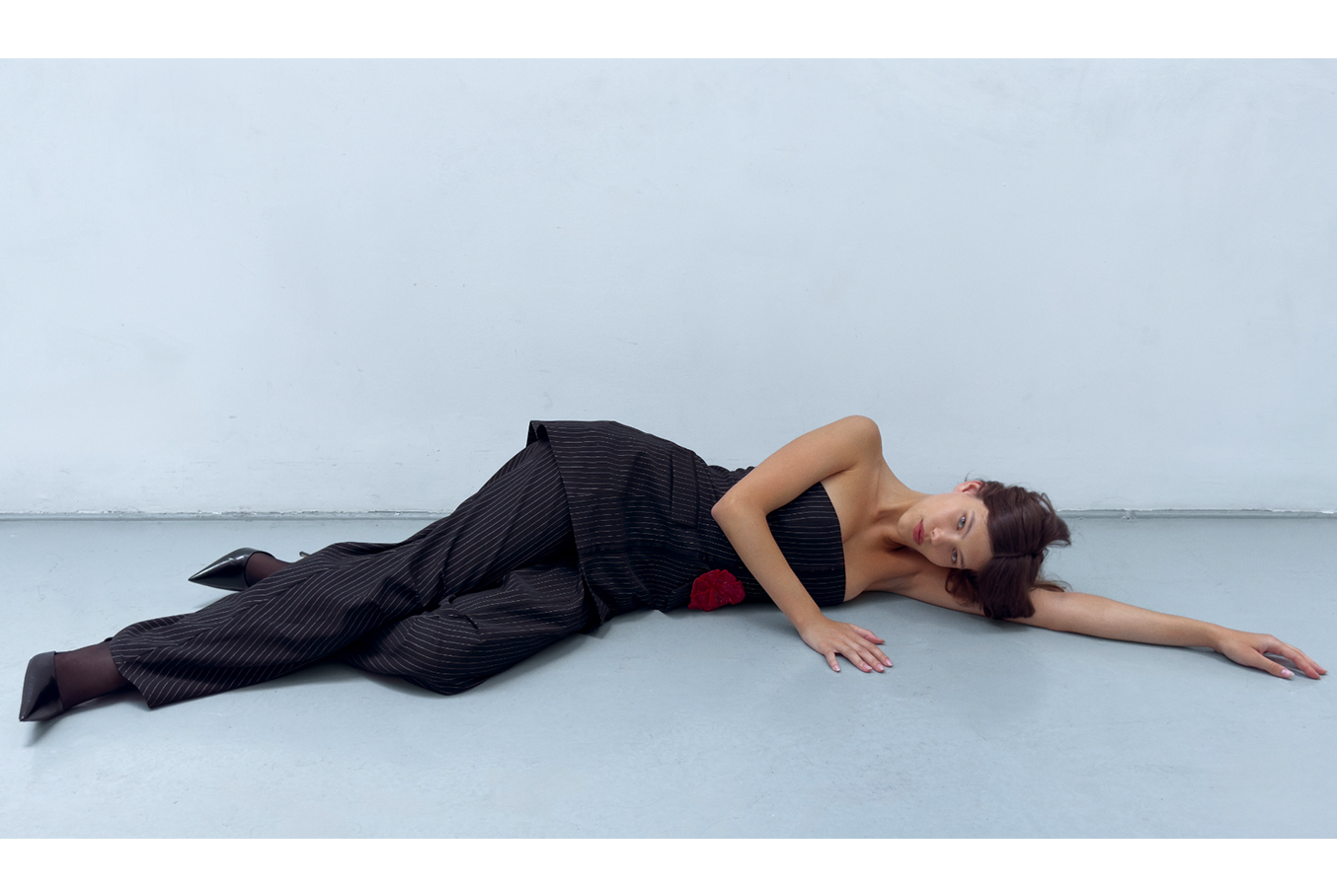 Rotate Donna