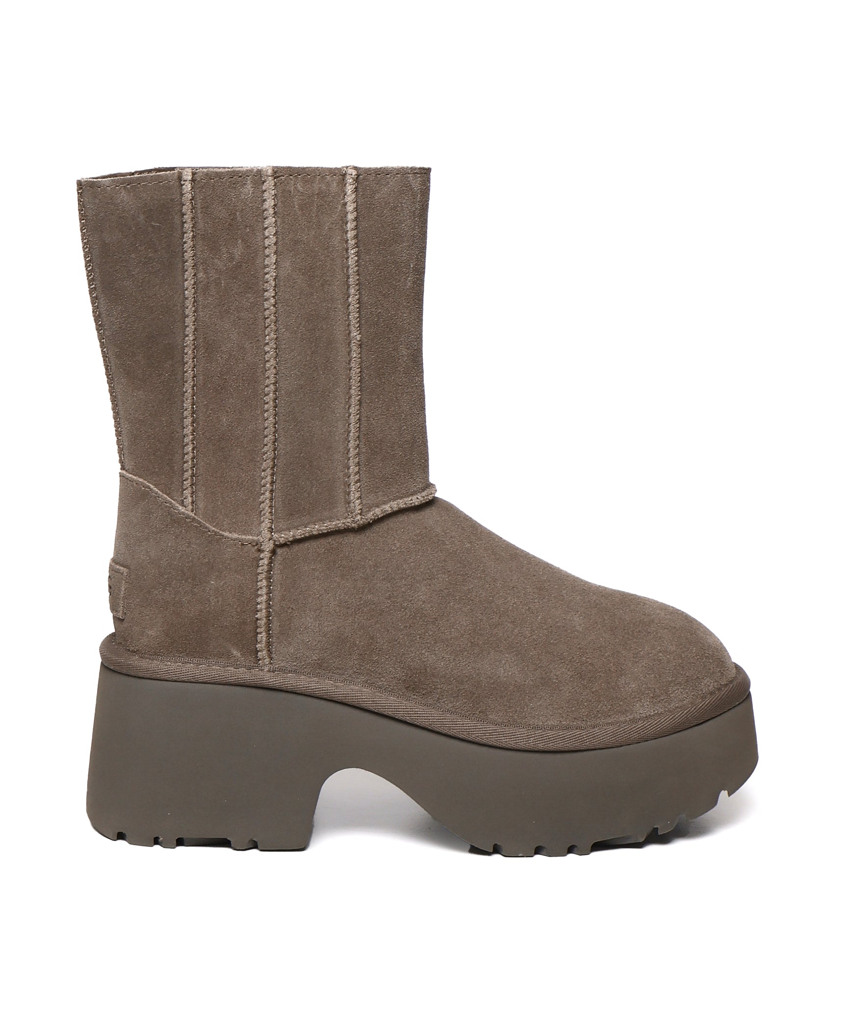 Twin seam new heights boots in suede 1158313 HCK UGG 
