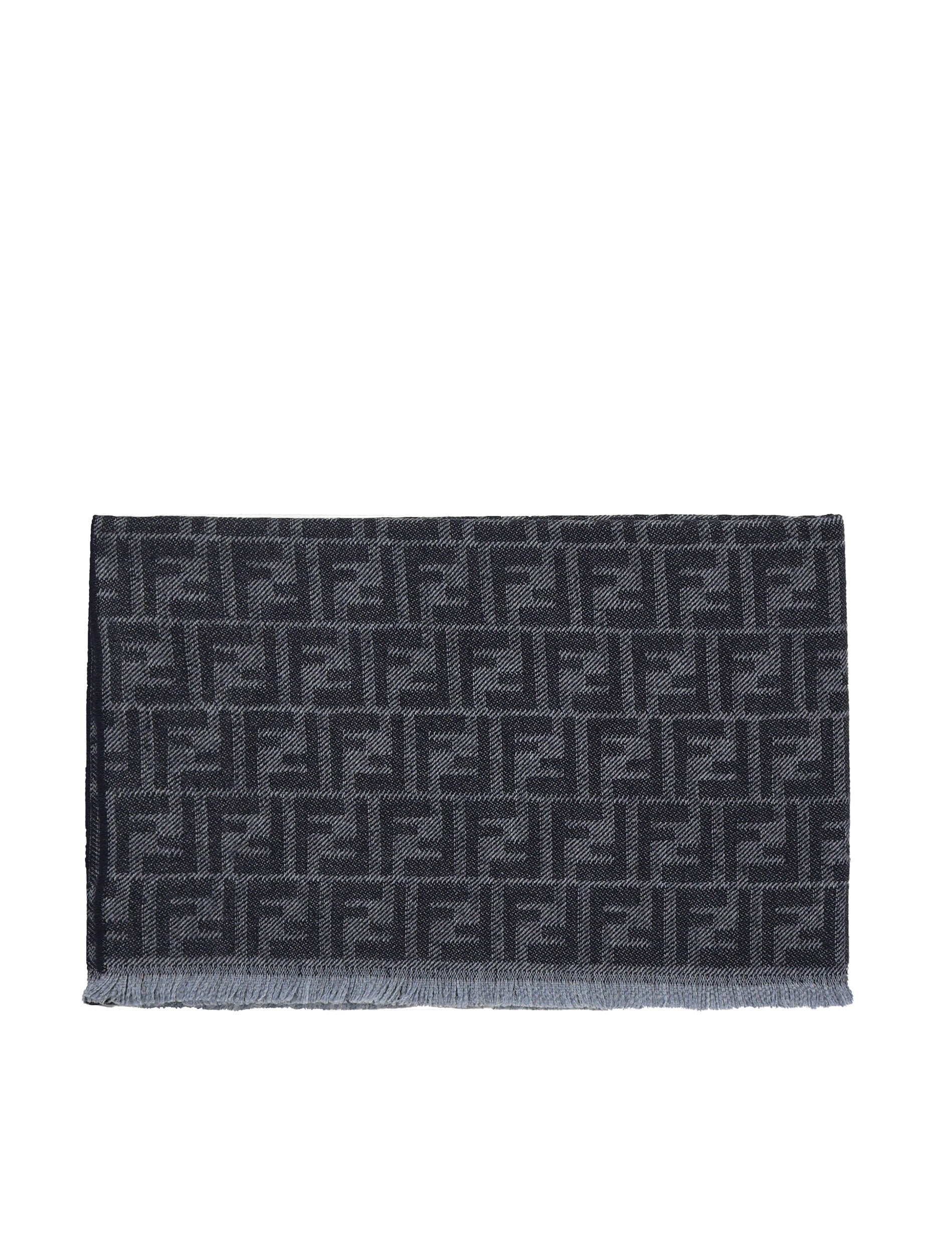 Sciarpa in maglia con motivo FF all-over FXS830 AS6LF1Q3B FENDI 