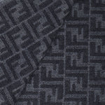 Sciarpa in maglia con motivo FF all-over FXS830 AS6LF1Q3B FENDI 