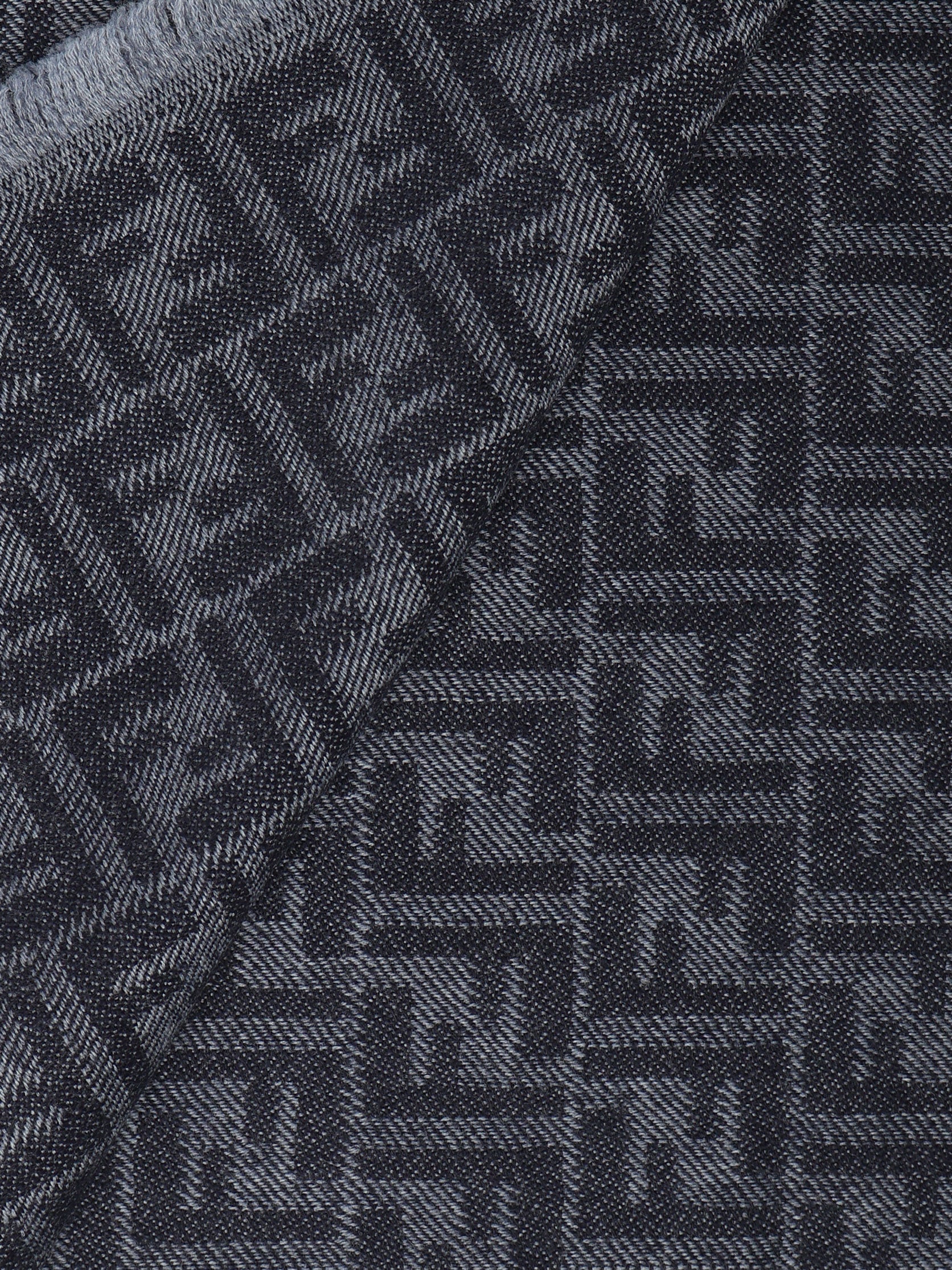 Sciarpa in maglia con motivo FF all-over FXS830 AS6LF1Q3B FENDI 