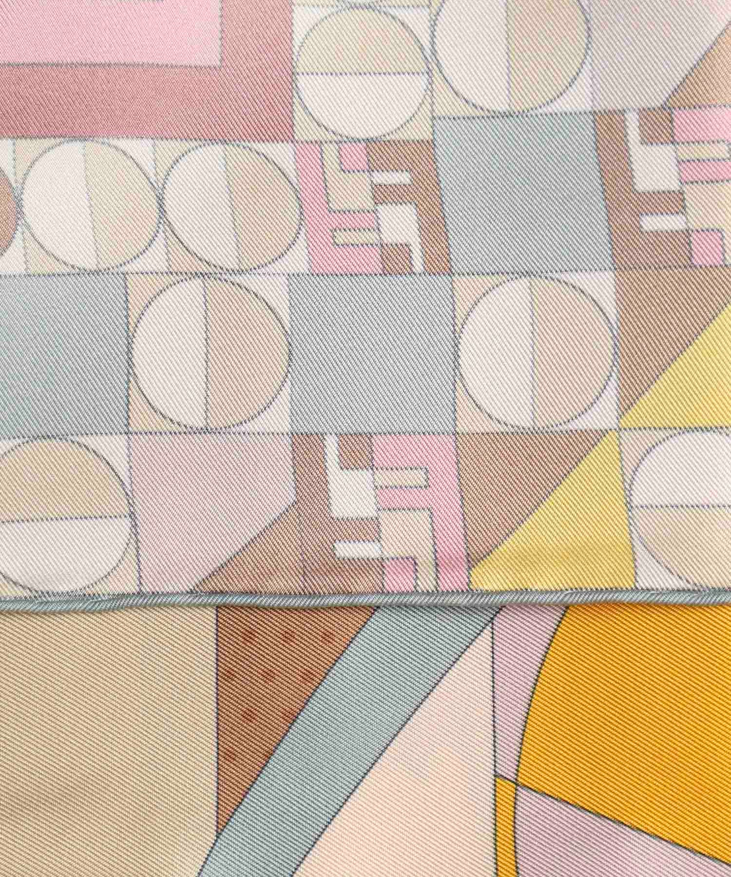 Foulard in seta 'Moonlight Echoes' FXT091 AYL8F0B8Y FENDI 