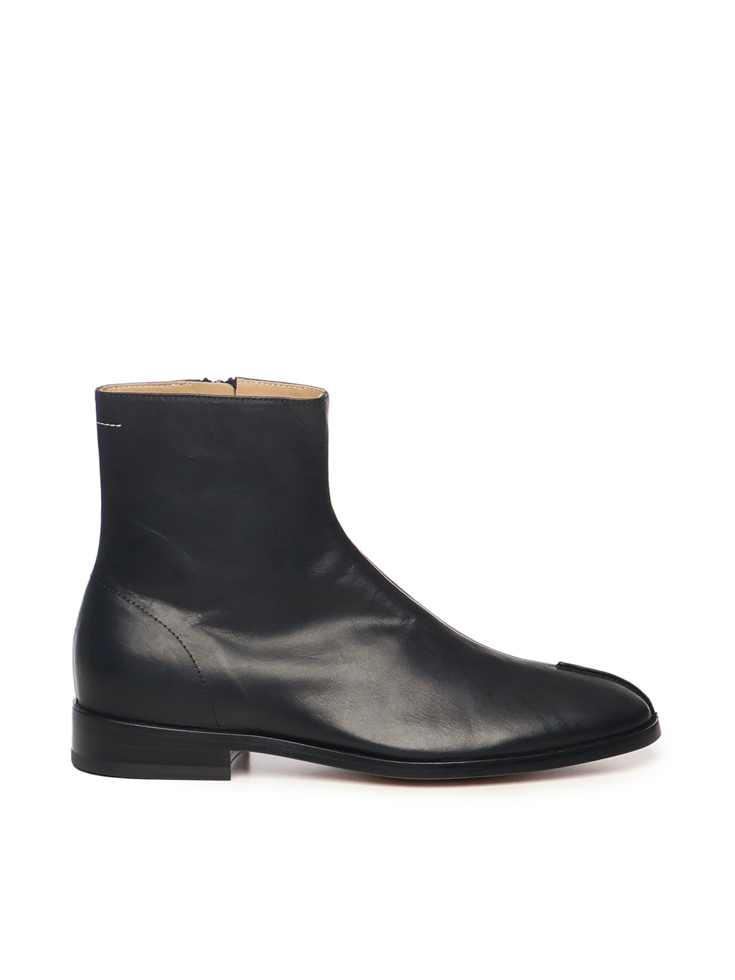 Stivaletto in pelle con dettaglio stitch-out SH1WU0011 P5000T8013 MM6 Maison Margiela 