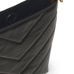 Bustina in pelle motivo chevron 105352 A2W2Z99Q PINKO 