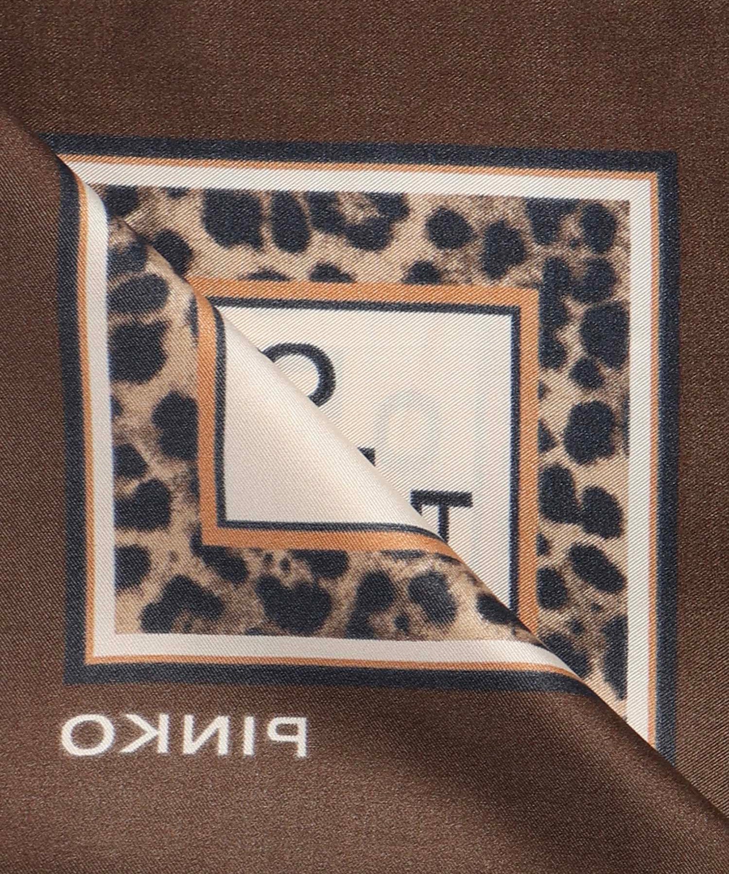 Foulard con stampa leopardata 106651 A38FL3Z PINKO 