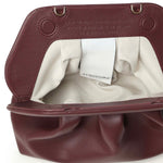Clutch Tia<BR/> TMFW25TN120 PRUNE THEMOIRè 