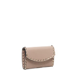 Portafoglio Rockstud in pelle con catena 7W2P0AR6 VSHP45 VALENTINO GARAVANI 