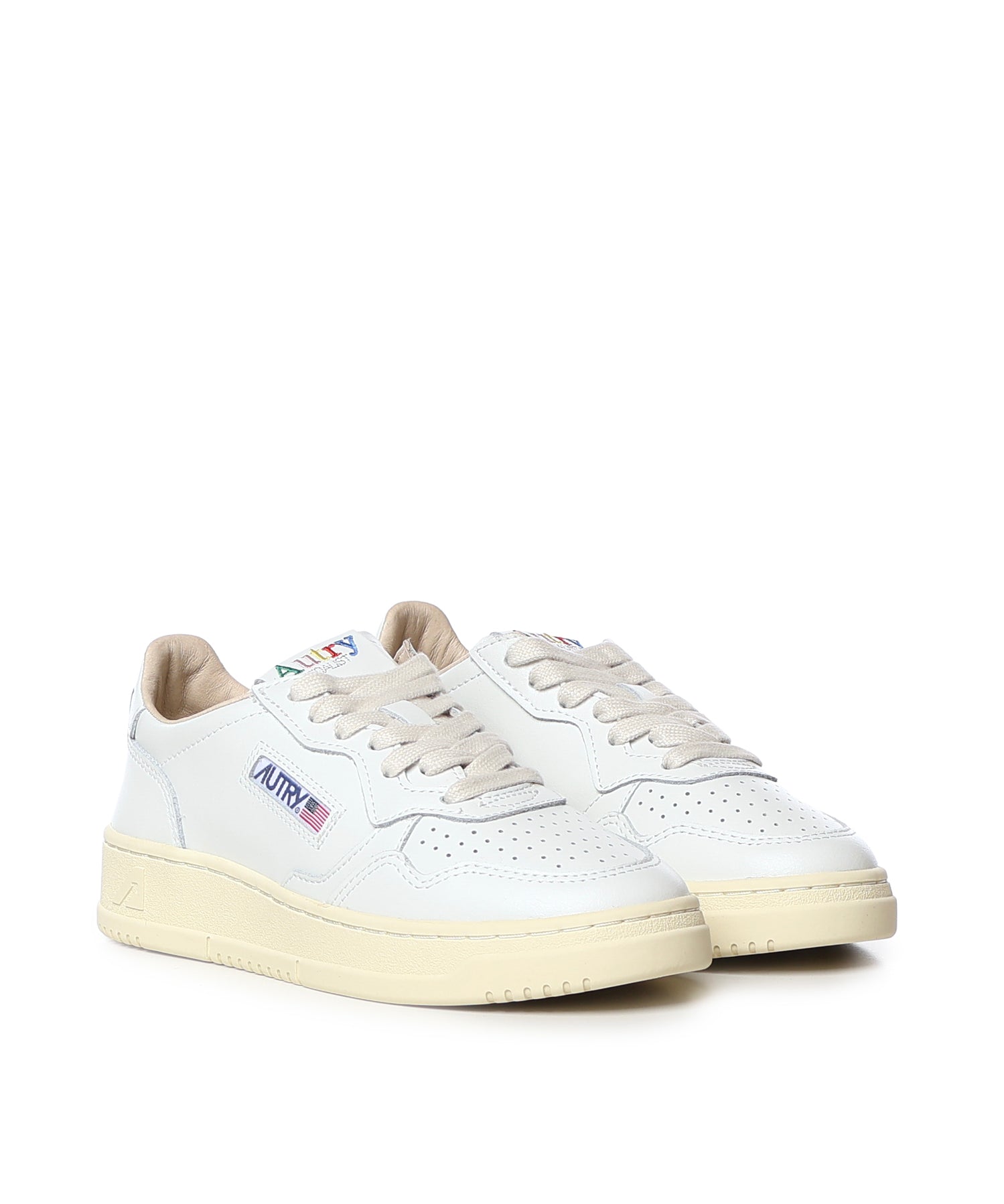 Sneaker Medalist low in pelle<BR/> AULW BG01 AUTRY 
