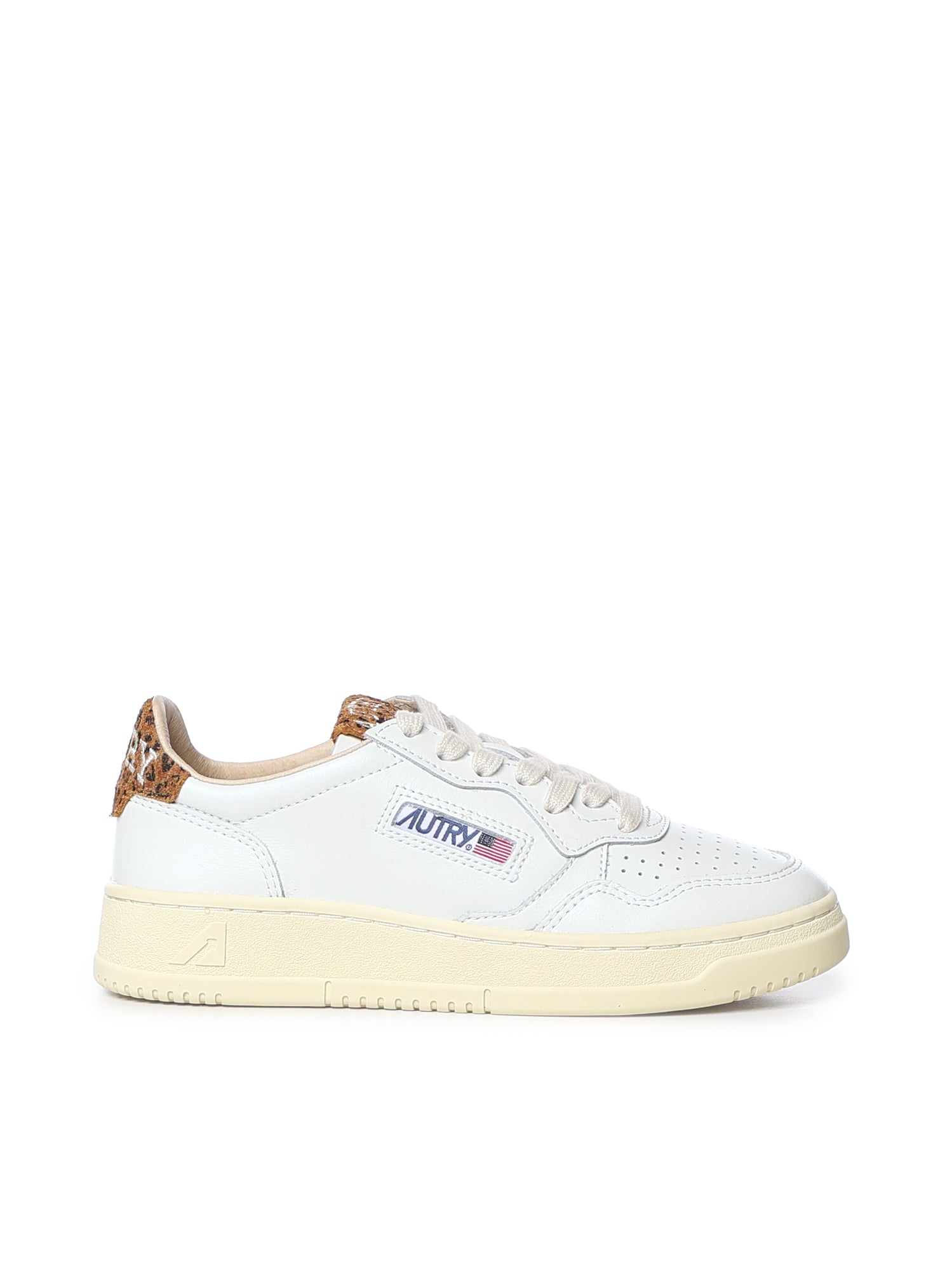 Sneaker Medalist low in pelle AULW HJ02 AUTRY 