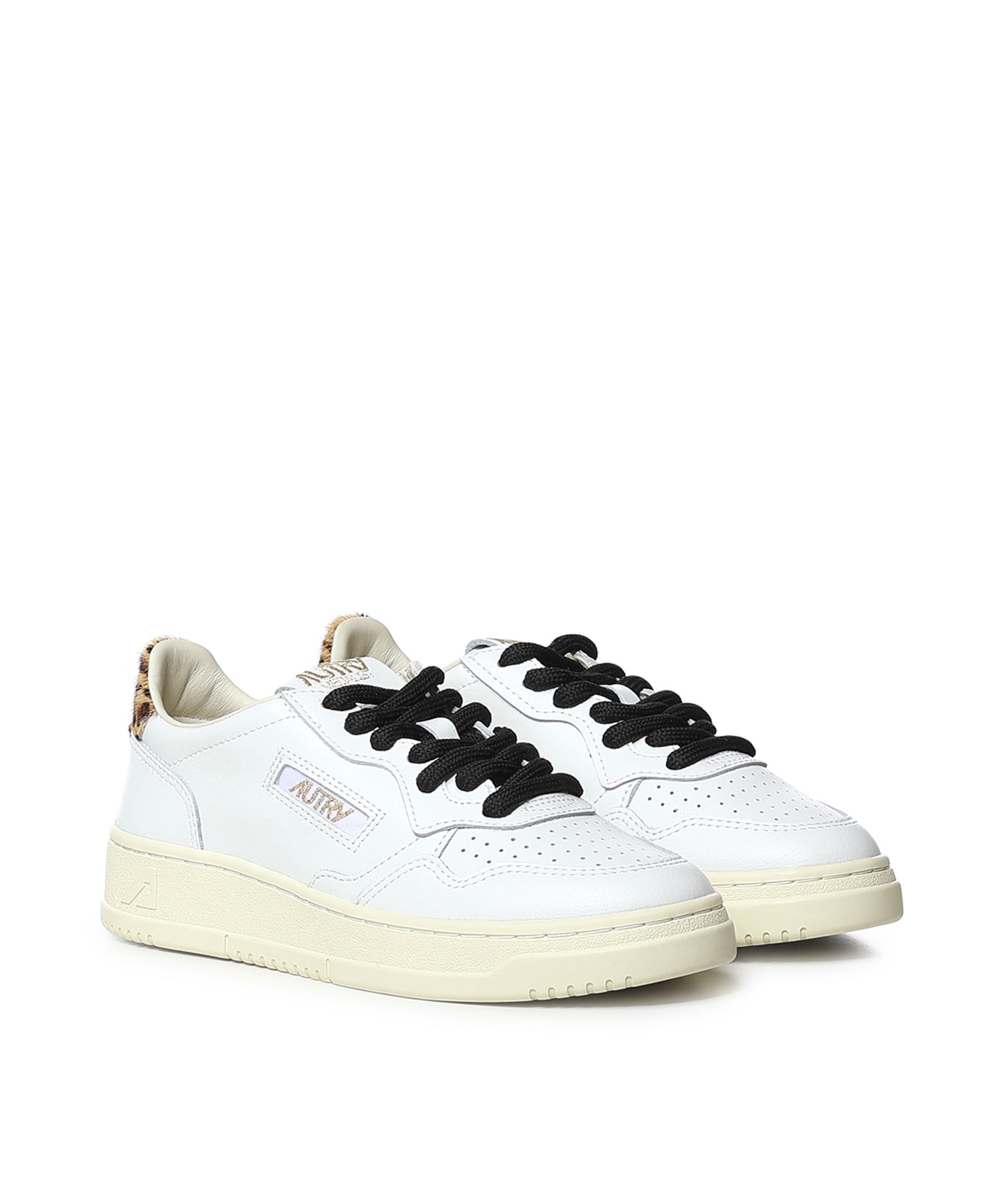 Sneaker Medalist low AULW OC02 AUTRY 