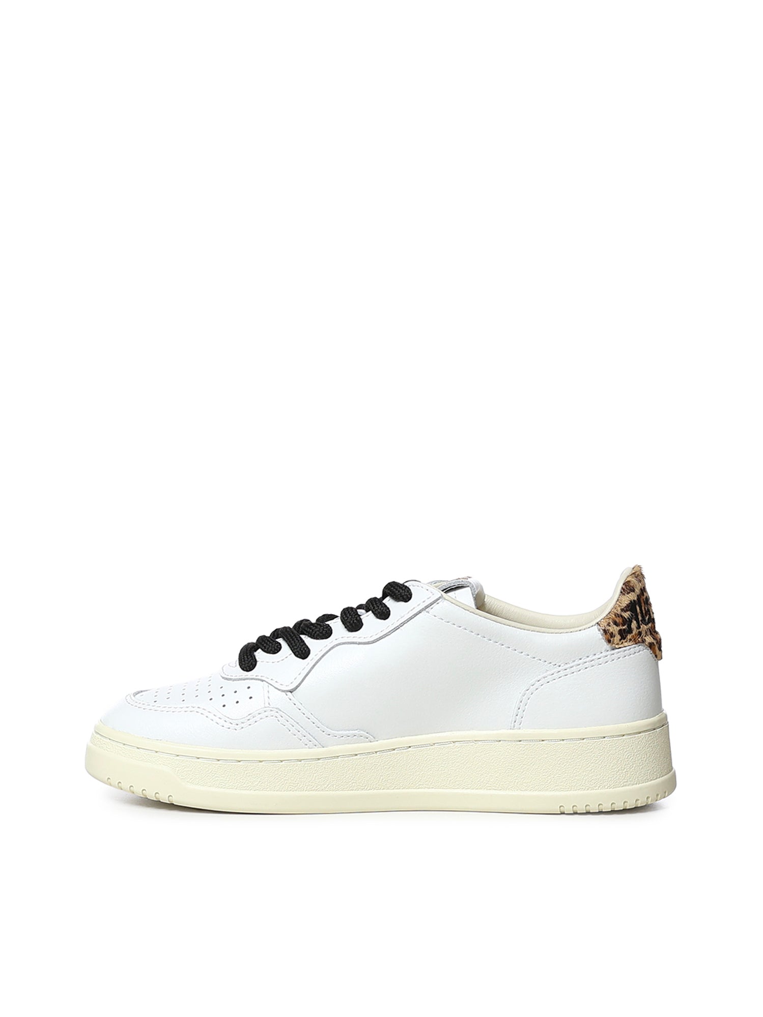 Sneaker Medalist low AULW OC02 AUTRY 