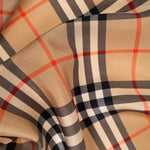Foulard in seta Check<BR/> 8113048 A2021 BURBERRY 