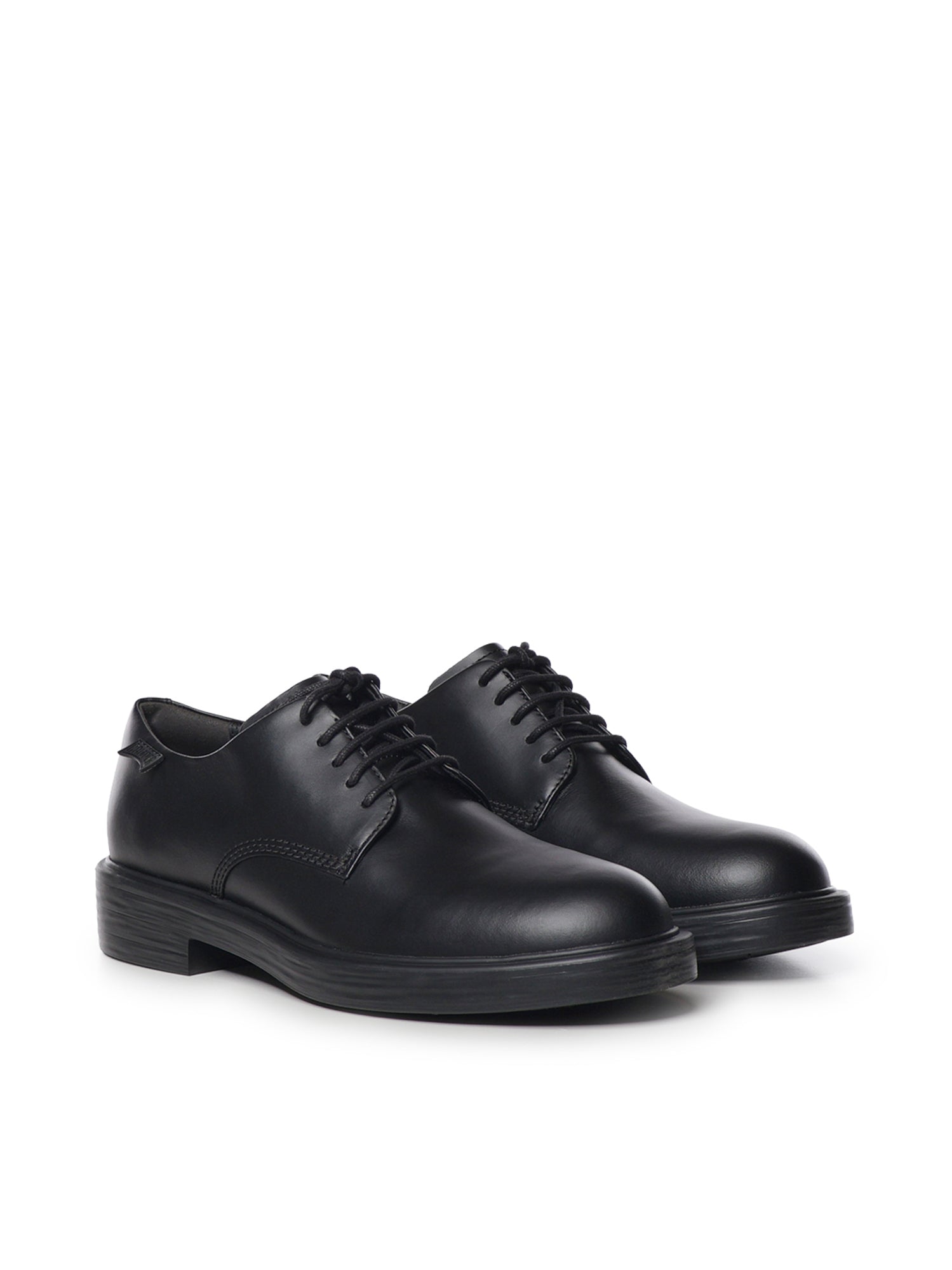 Stringate in pelle K100979 001 CAMPER 