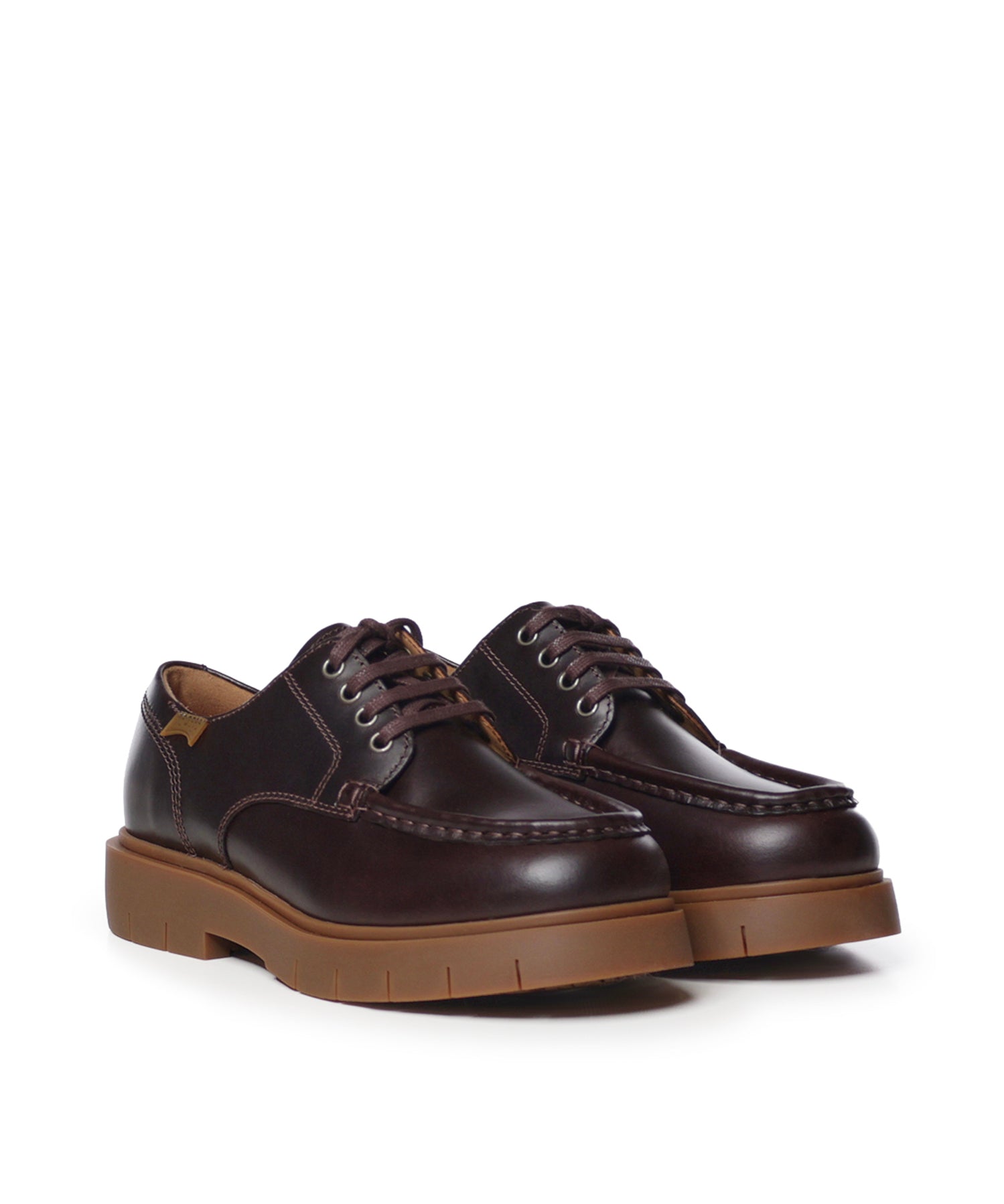 Stringate Alaro in pelle K101136 001 CAMPER 
