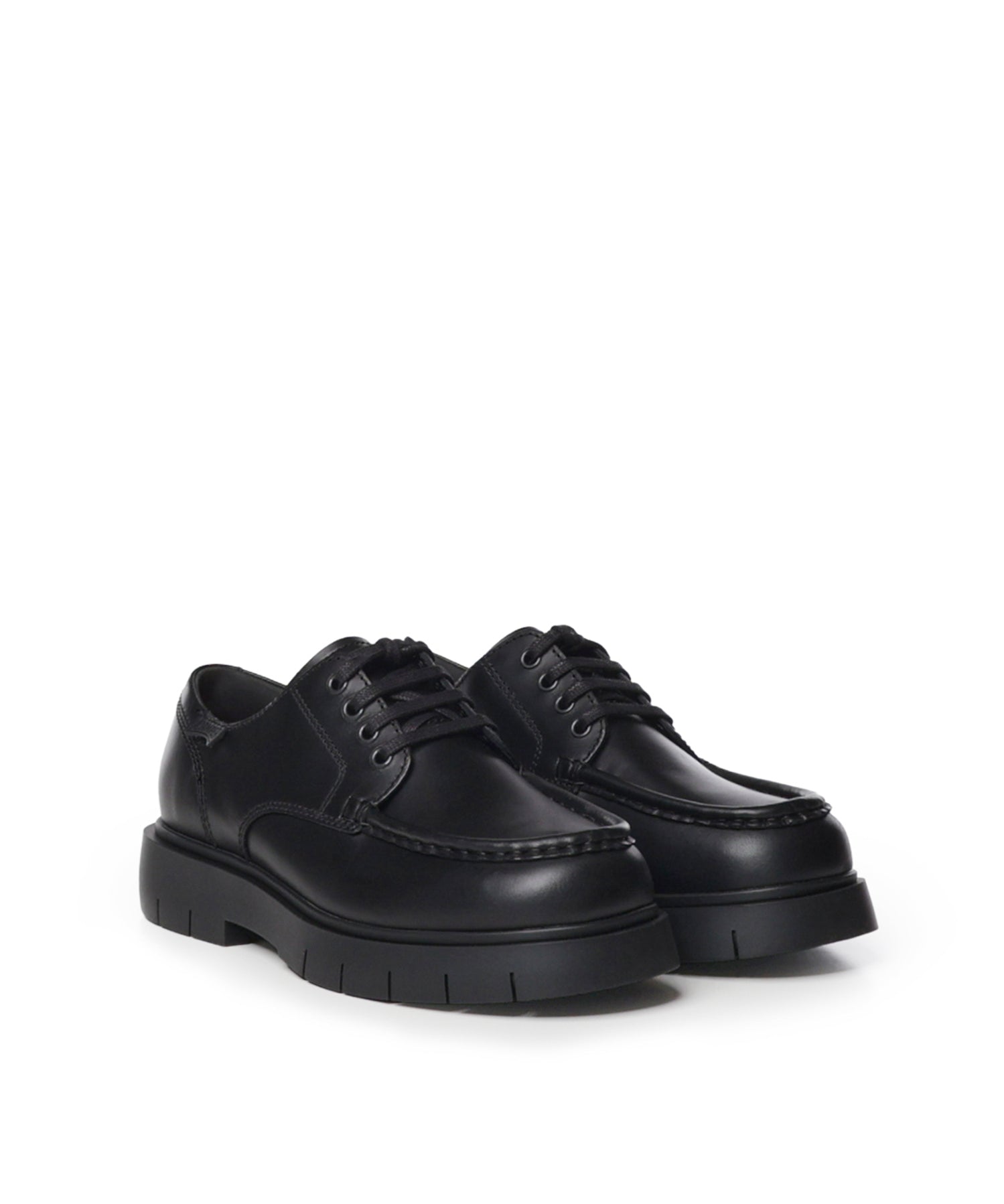 Stringate Alaro in pelle K101136 002 CAMPER 