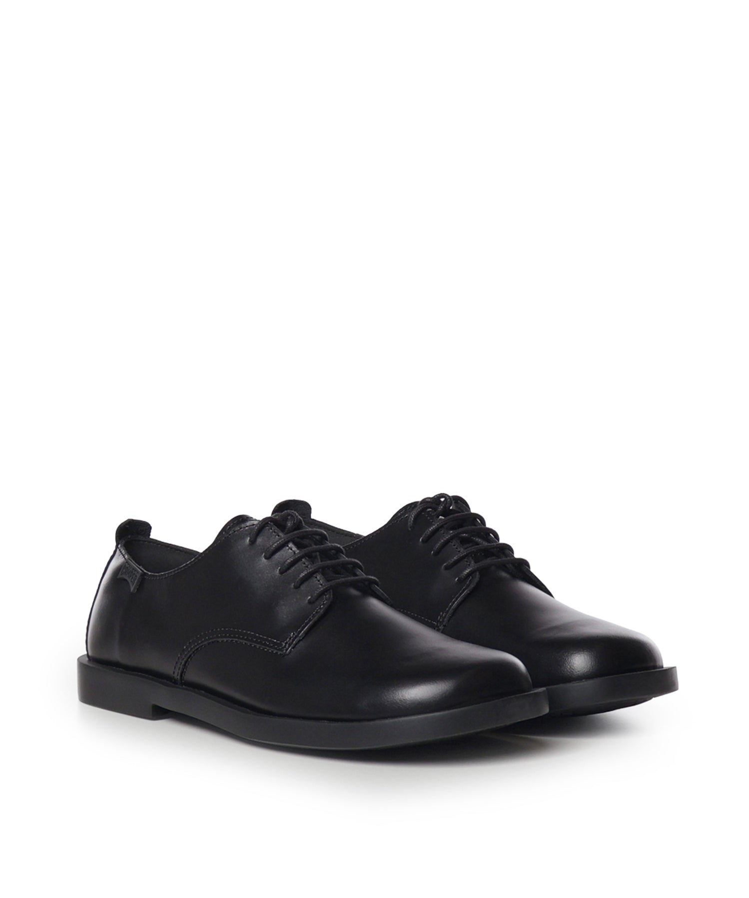 Stringate Don in pelle K101140 001 CAMPER 
