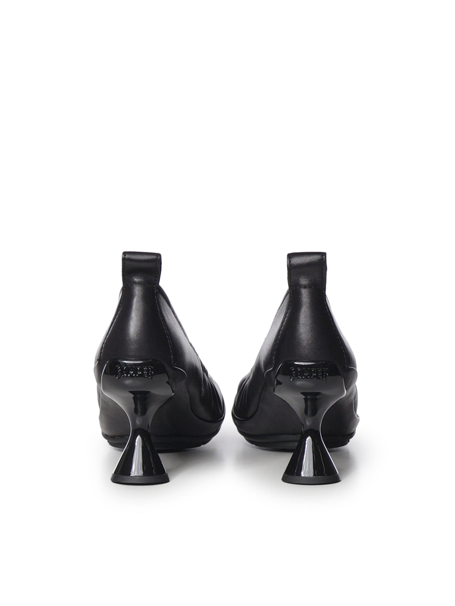 Pumps Right Left in pelle K201976 001 CAMPER 