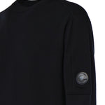Pullover in lana merino con logo 21CMKN069A 005528A999 C.P. COMPANY 