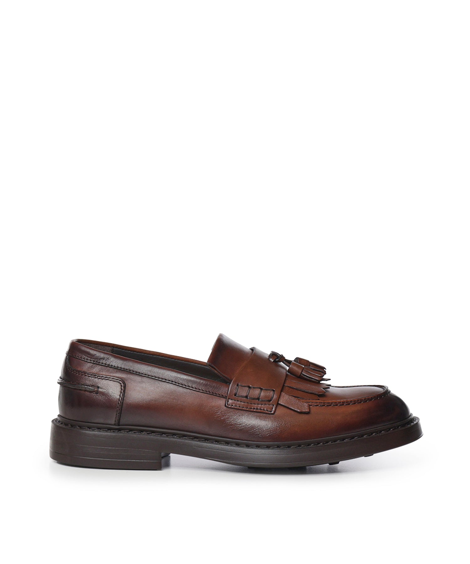 Mocassino con frangia in pelle DU3342BRUXUF188 TM04 DOUCAL'S 