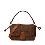 Borsa Baguette® Soft Medium in rafia 8BR833 AY6GF1UJK FENDI 