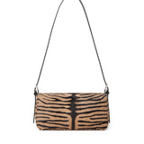 Borsa Baguette® 26424  in pelle effetto cavallino con stampa tigrata 8BR850 B16BF0ERR FENDI 