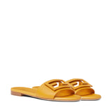 Slide Baguette in pelle 8R9264 B1RFF1WYW FENDI 