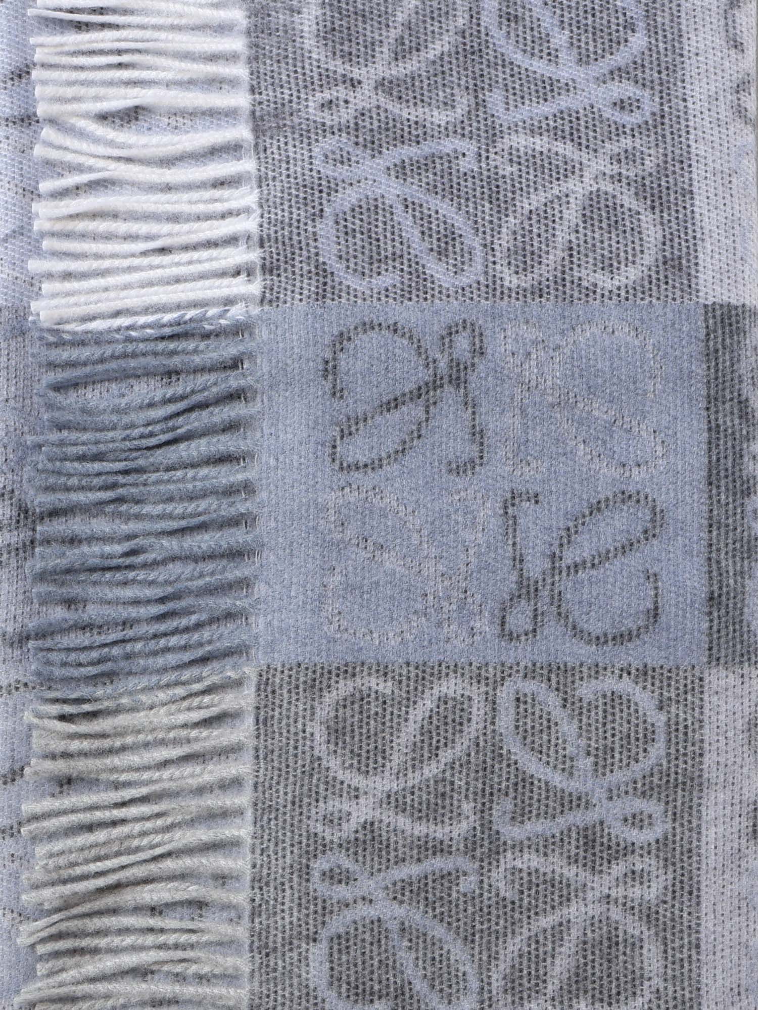Sciarpa in lana e cashmere F810487X17 5102 LOEWE 