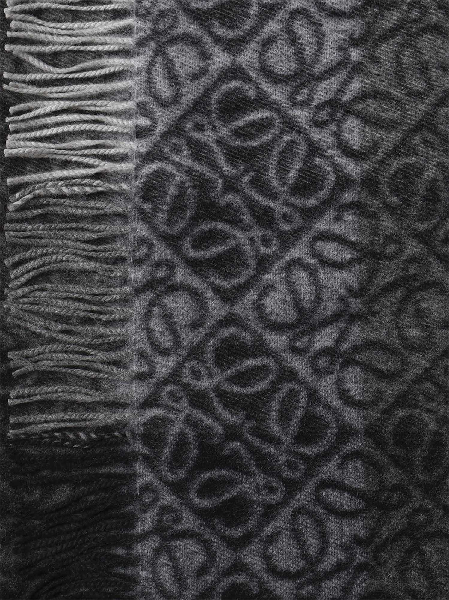 Sciarpa Anagram in lana e cashmere FSA4SS1W16 1102 LOEWE 