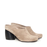 Sabot Oval in pelle scamosciata L814379X74 3330 LOEWE 